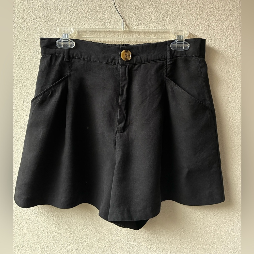 Zara Black High Waisted Tailored Shorts (Size:M)
